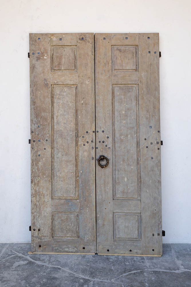 Pair of 17th c Entrance Doors from a Maison de Ville in Nancy, France - image 6