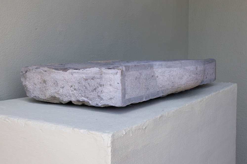 18th c. Evier from a Maison de Ville in Montpellier, France - image 3