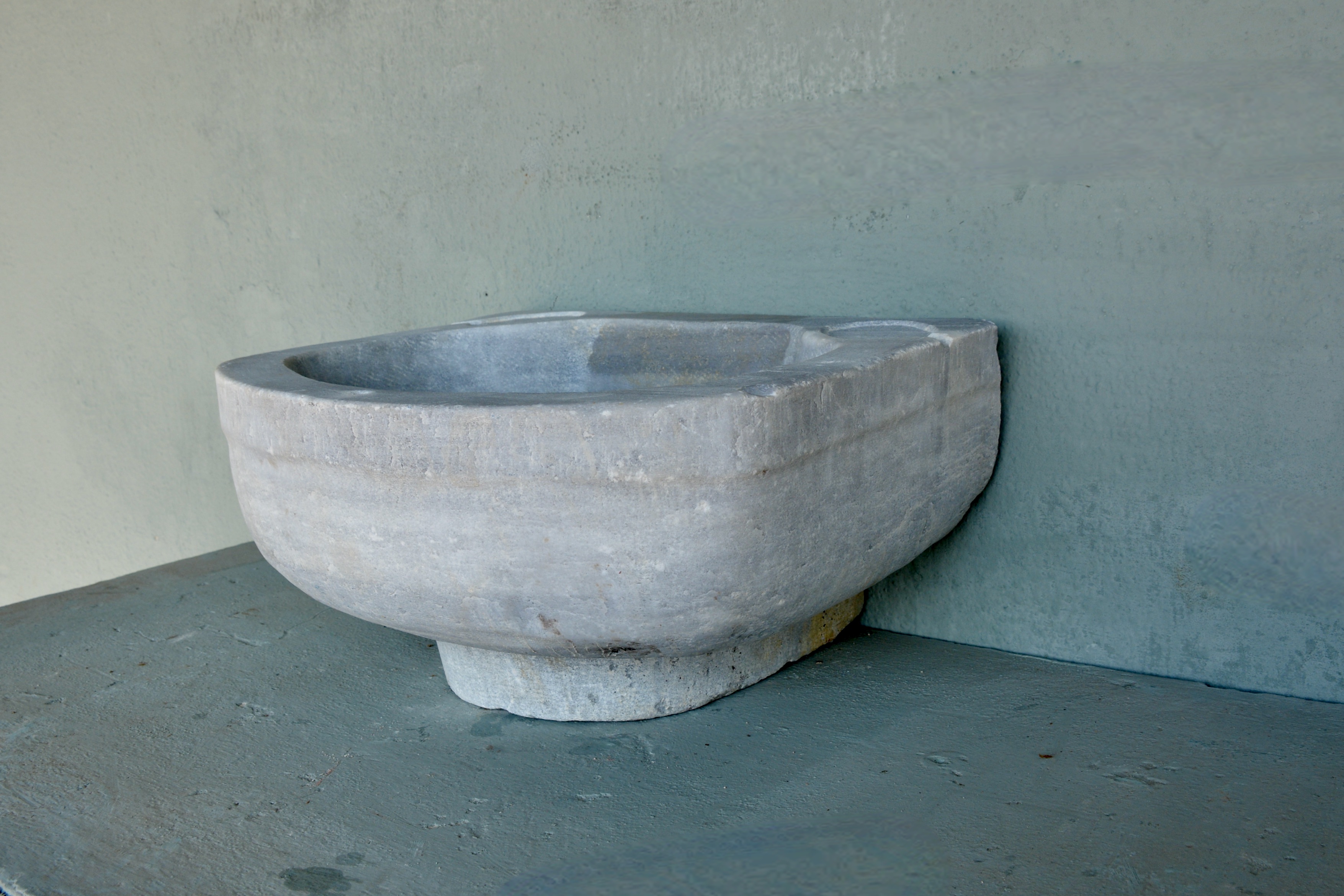 Reclaimed White Marble Sink