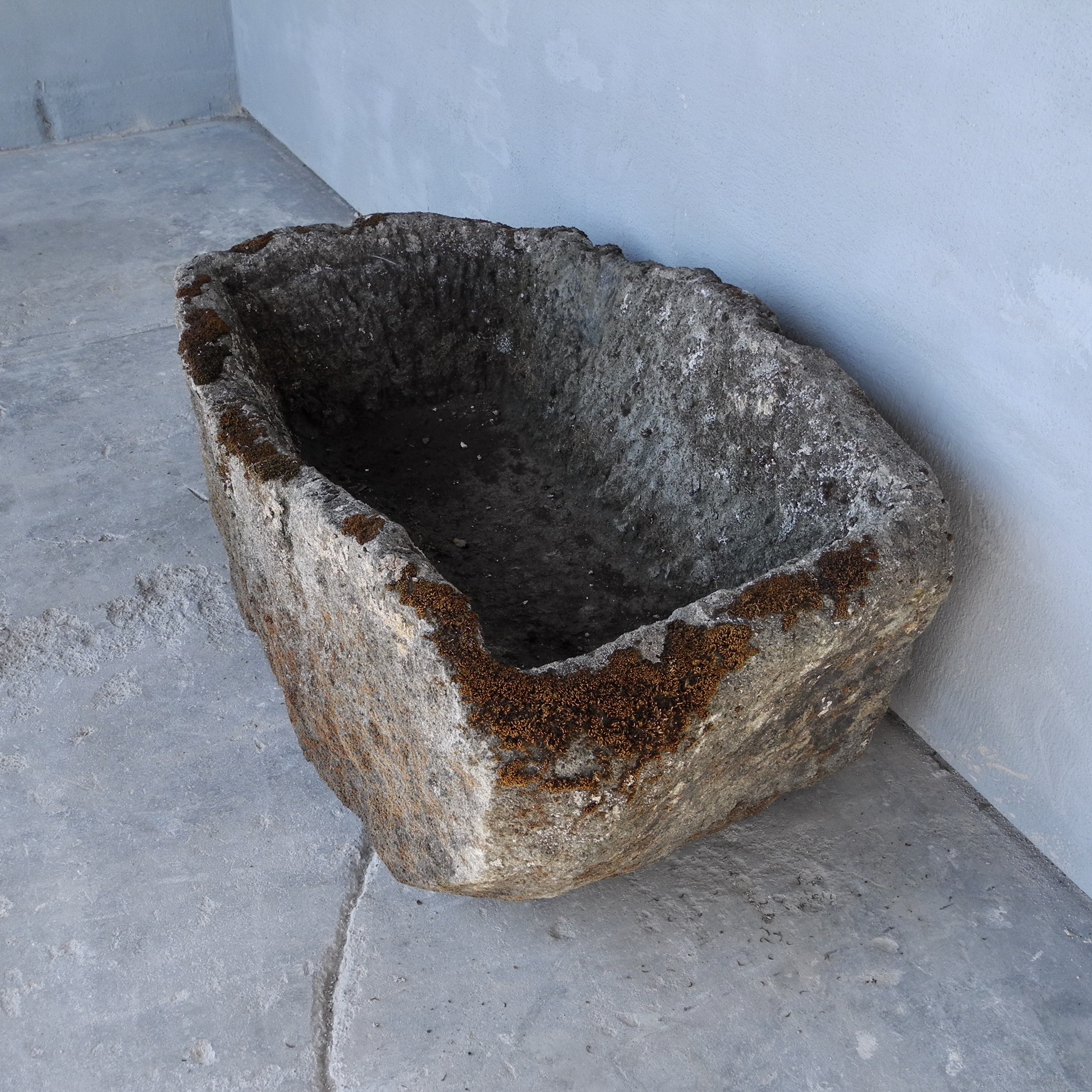 Ancient Italian Volcanic Rock Trough from Tuscany - image 4