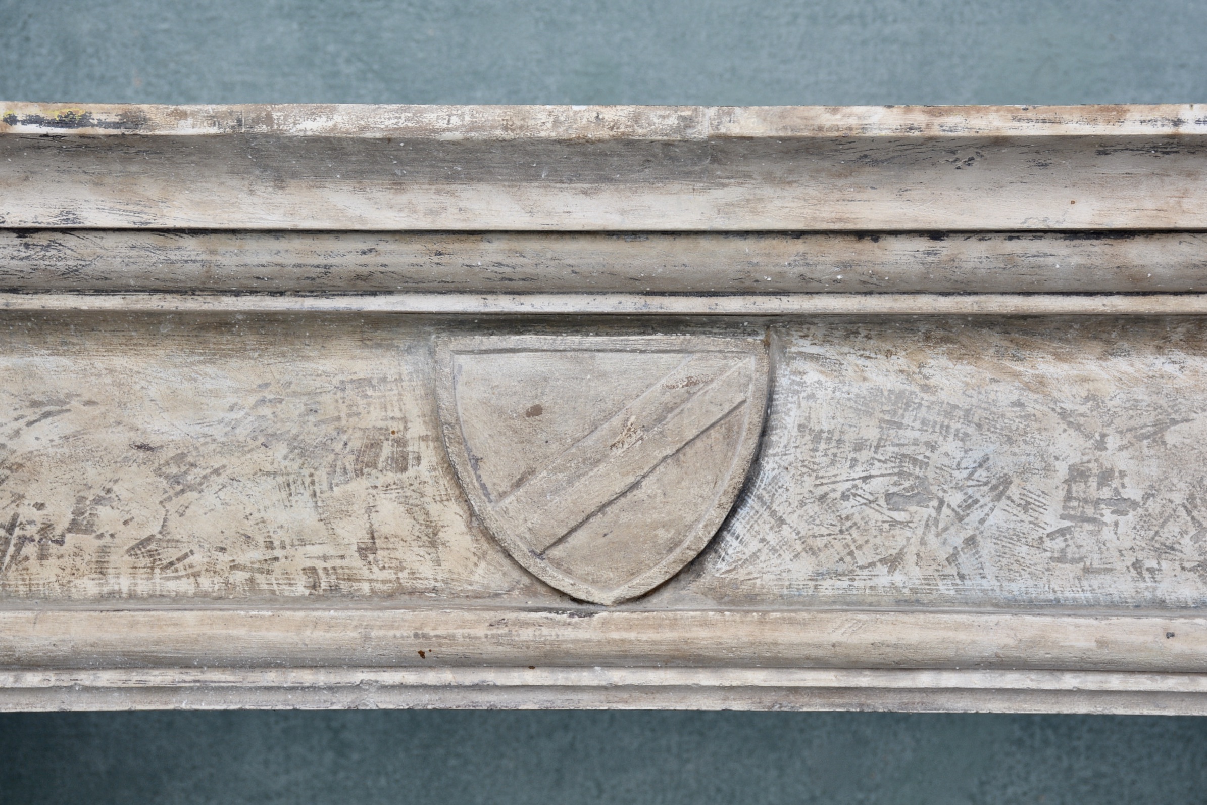 18th c. Cheminée from the French Village of Carcassonne - image 4