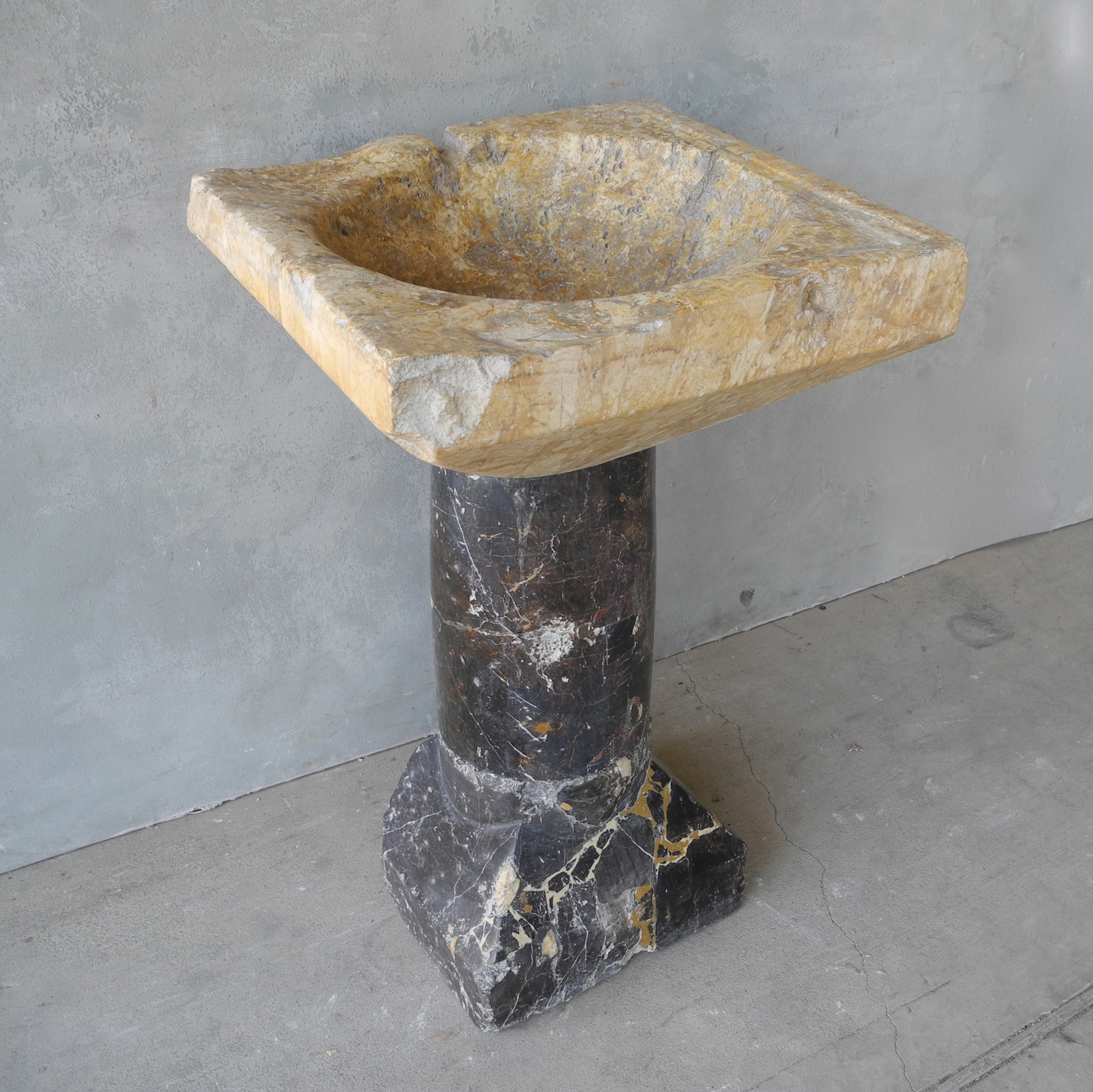 16th c. Font from a Chateau in the Anjou Region of France, known as the "Valley de la Loire" - image 6