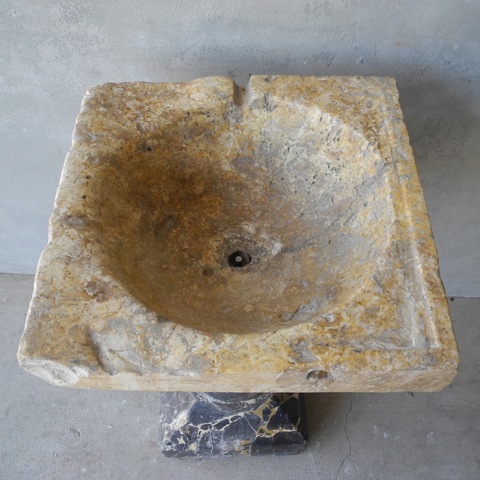 16th c. Font from a Chateau in the Anjou Region of France, known as the "Valley de la Loire" - image 4