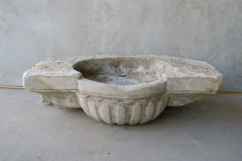 17th c. Evier from a Maison de Maitre near the Provencal Village of Villeneuve des Avignon