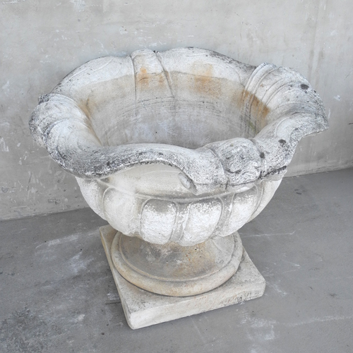 Antique Italian Urn circa 1950 - image 3