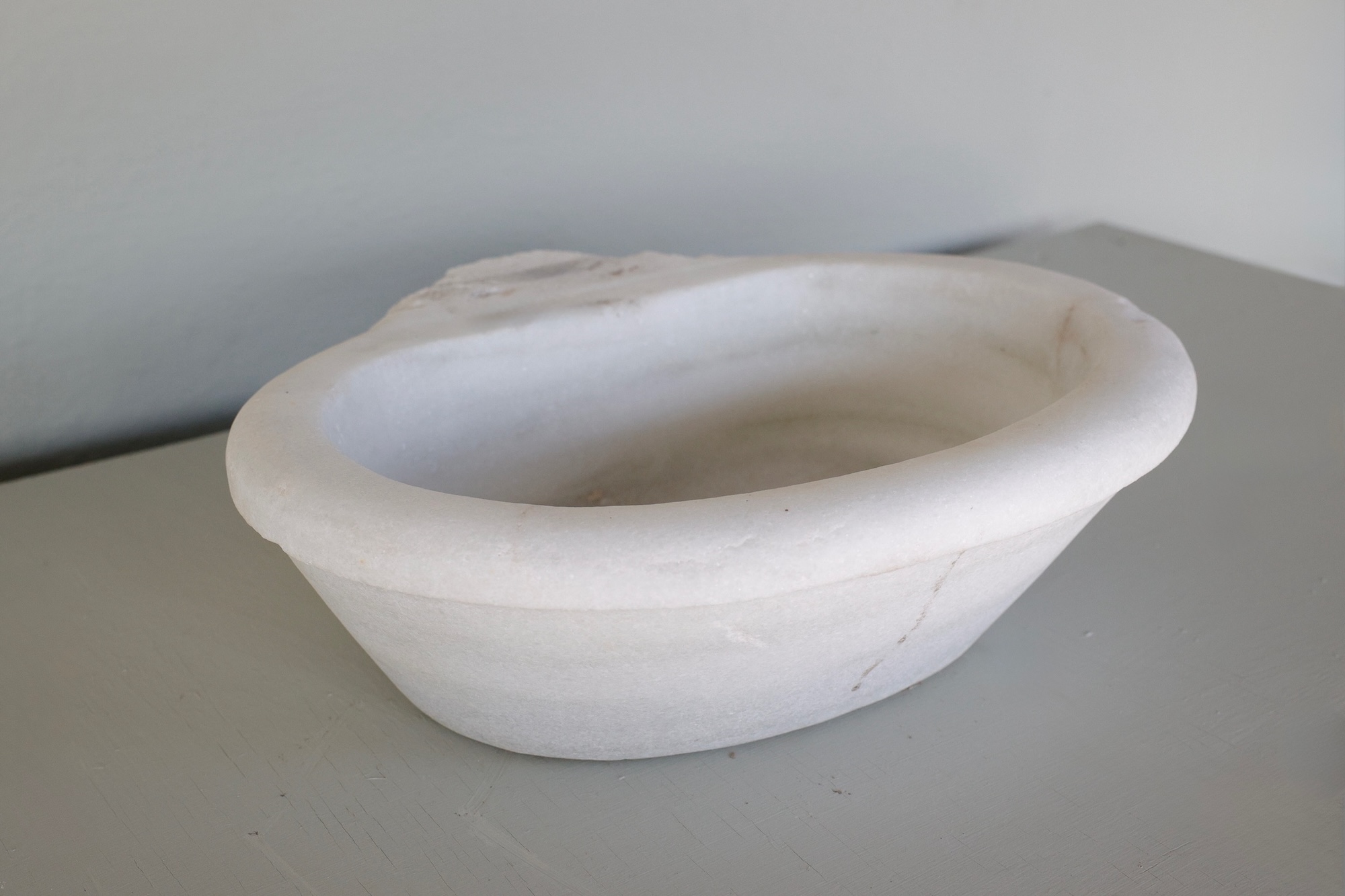 19th c Evier of Carrara Marble from a Maisonde Maitre in Pezenas, a small town in the South of France - image 3