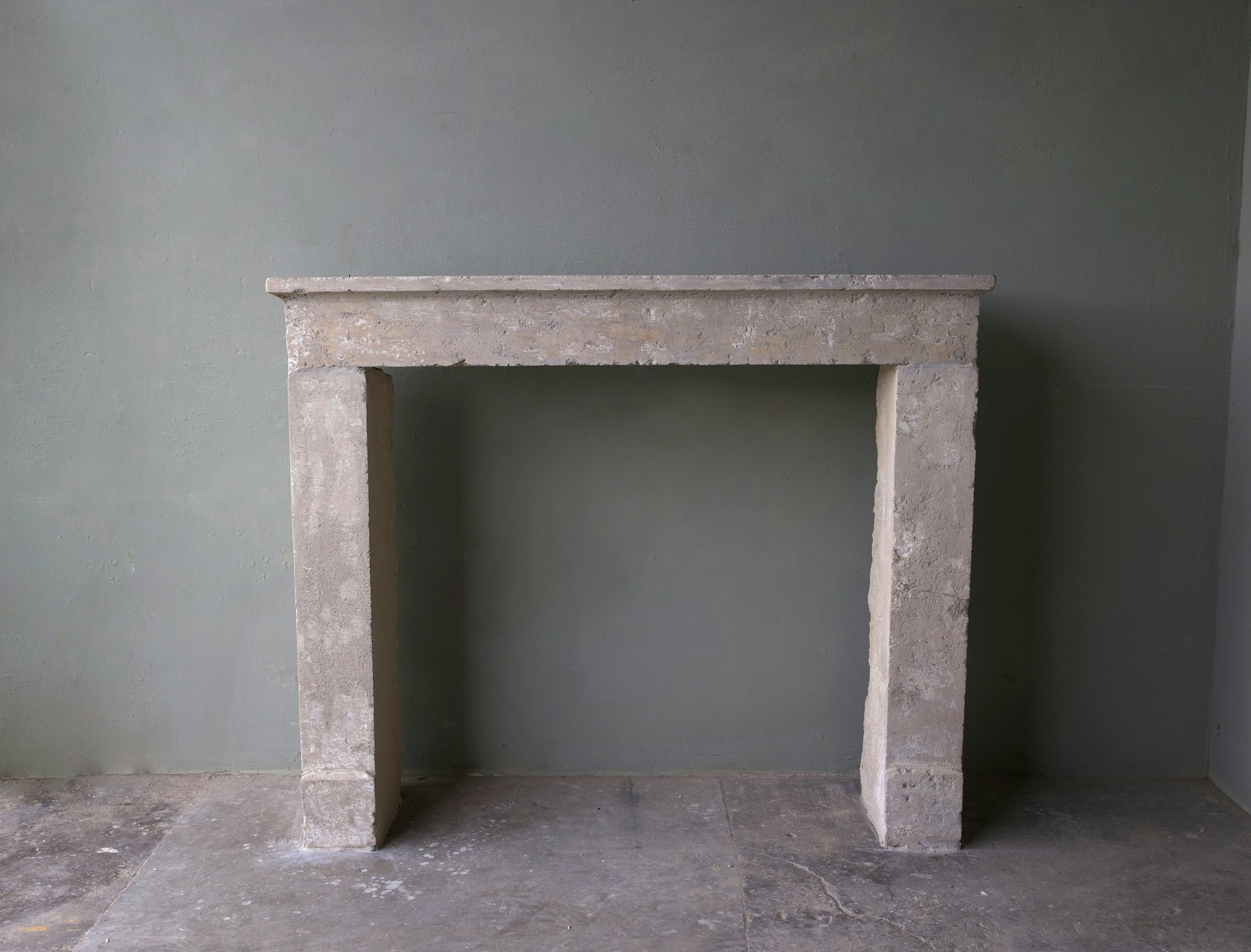19th c. Cheminee from a Maison de Ville in Dijon, France