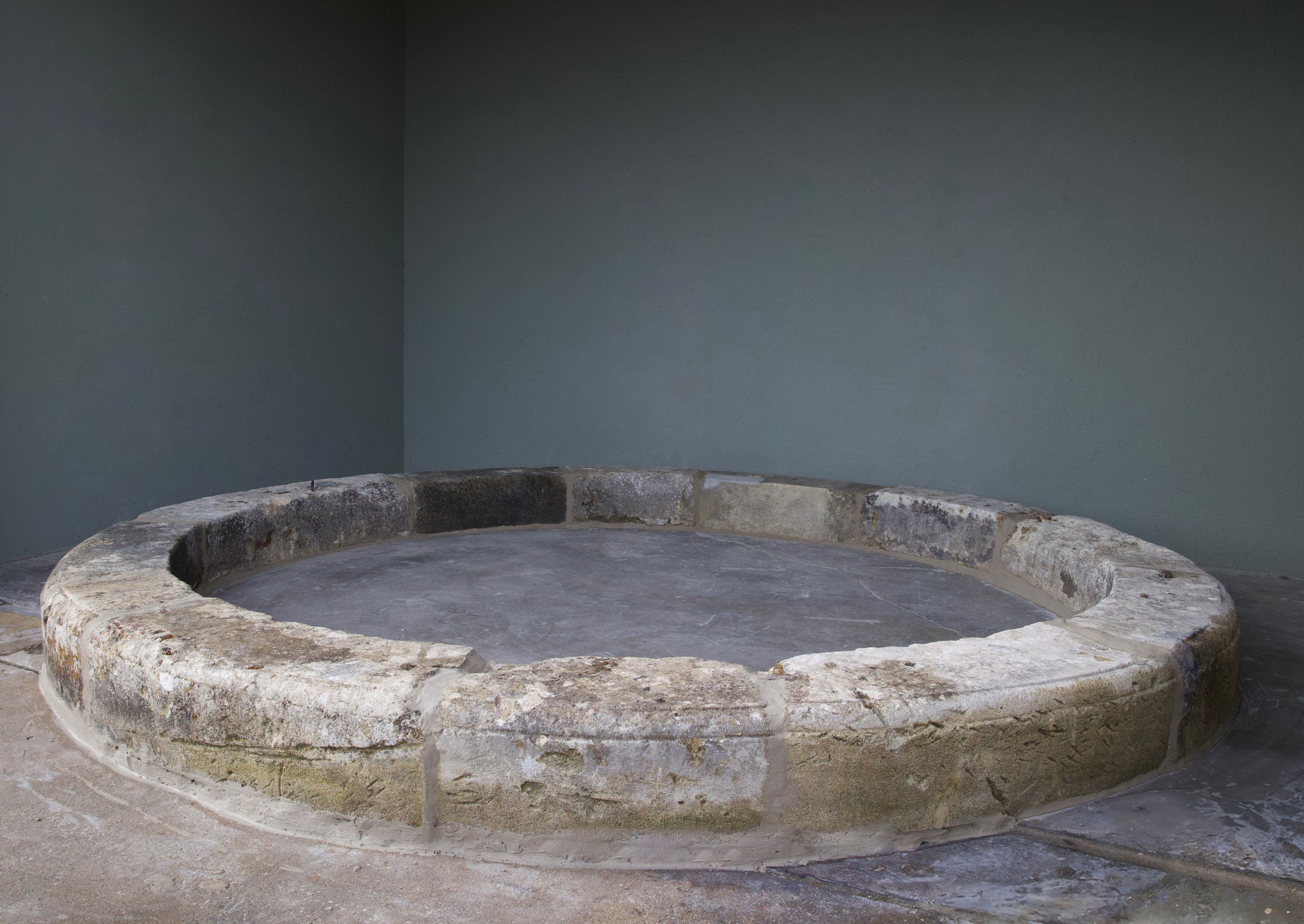 Fountain - image 2
