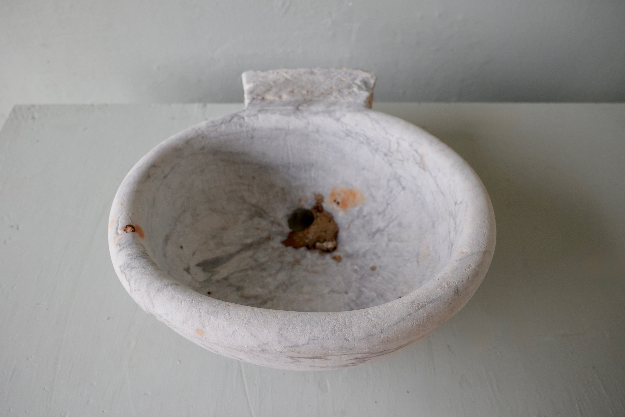 18th c Italian Marble Lavabo - image 4