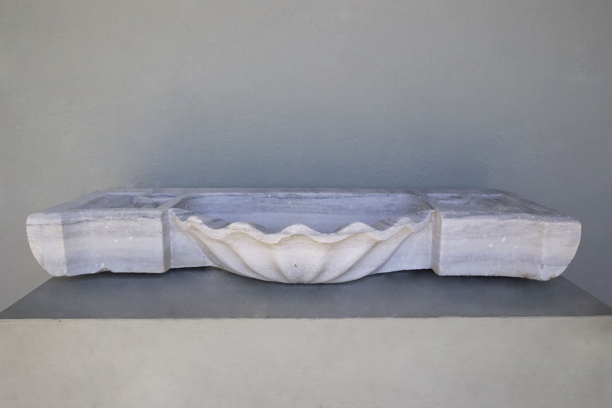 18th c. Italian Marble Sink - image 2
