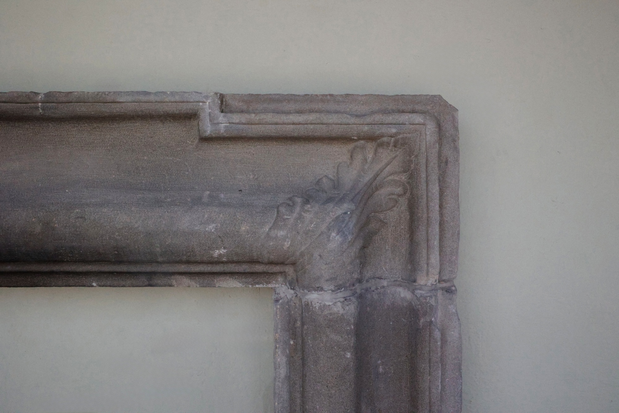Early 17th c. Camino from a property in Forte dei Marmi, a seaside town close to Lucca, Italy - image 5