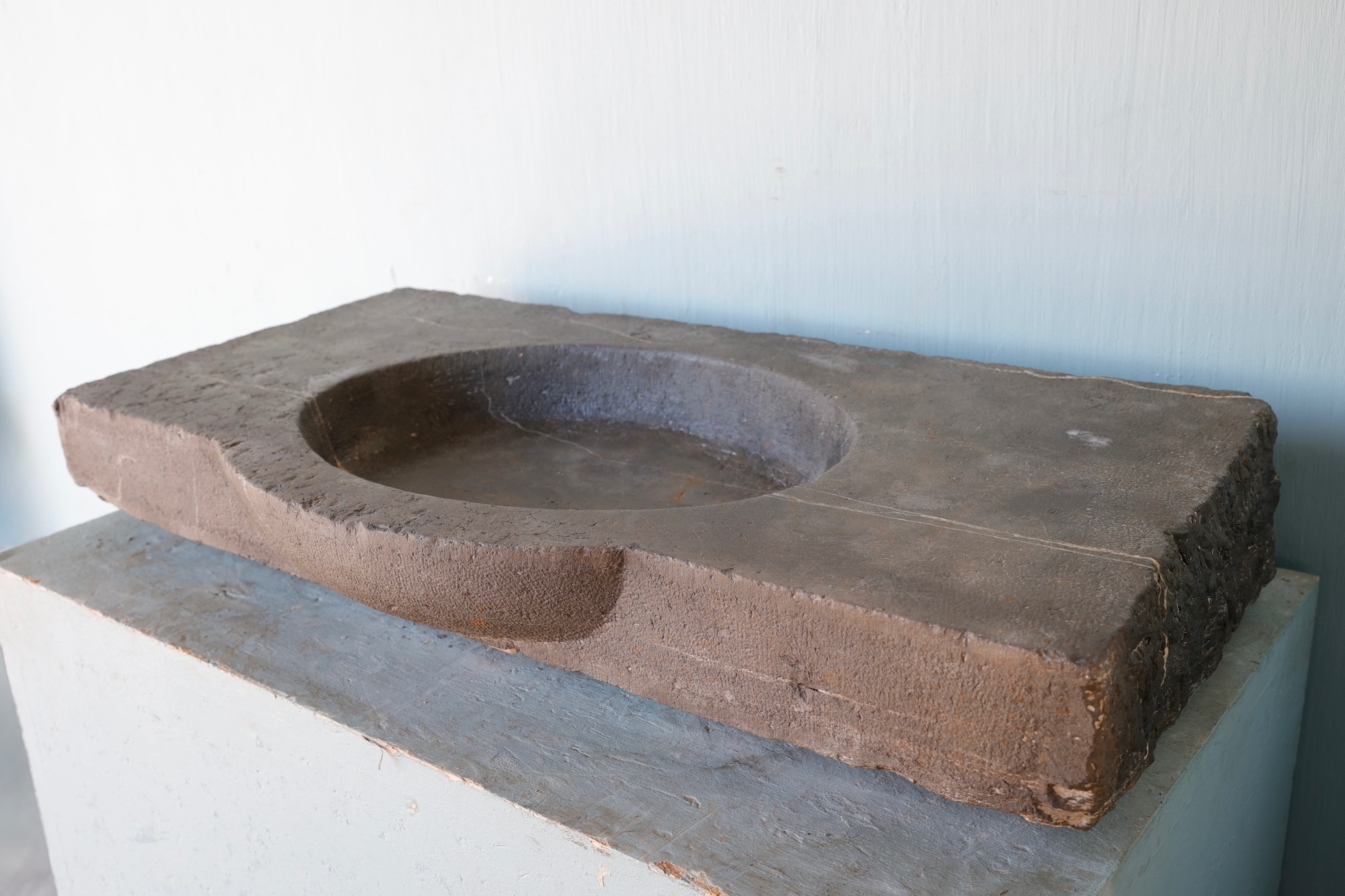 18th c Evier from a Marion de Ville in Apt, France - image 3