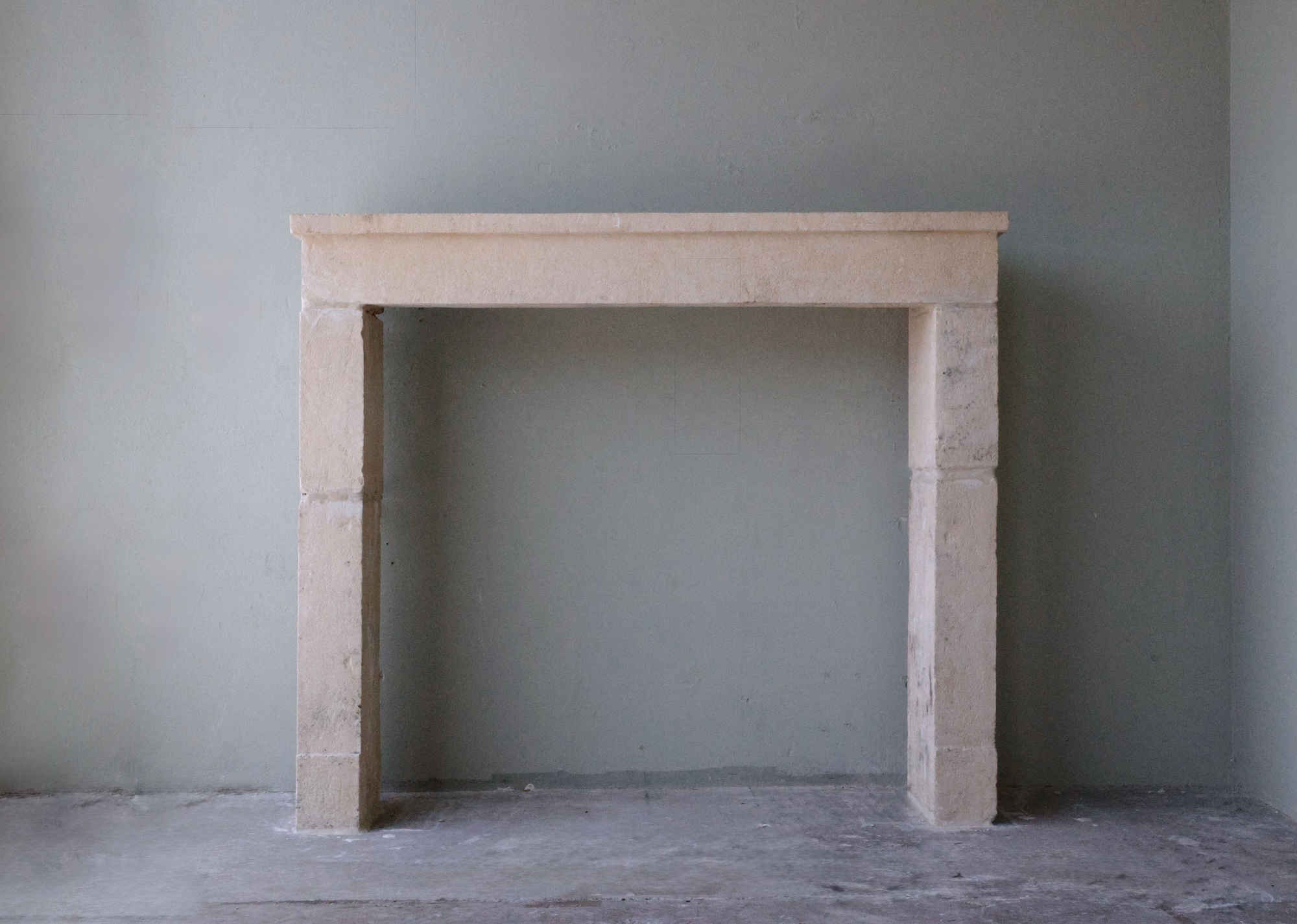 19th c. Mantel from a Reignac-sur-Indre, a commune in the Loire Valley of France