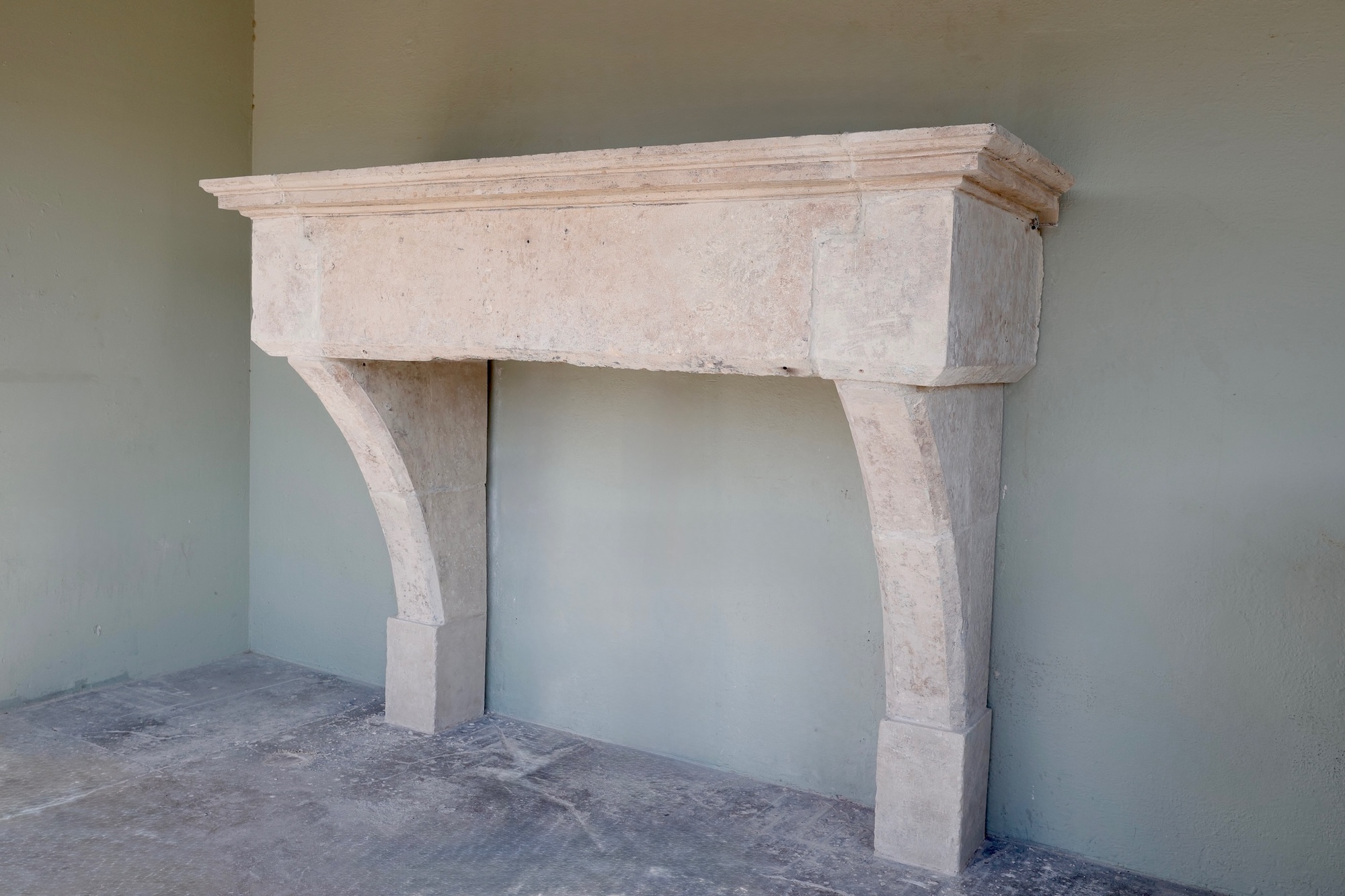 Huge 16th c Cheminee from a Domaine (Vineyard) in the Champagne Region of France - image 2