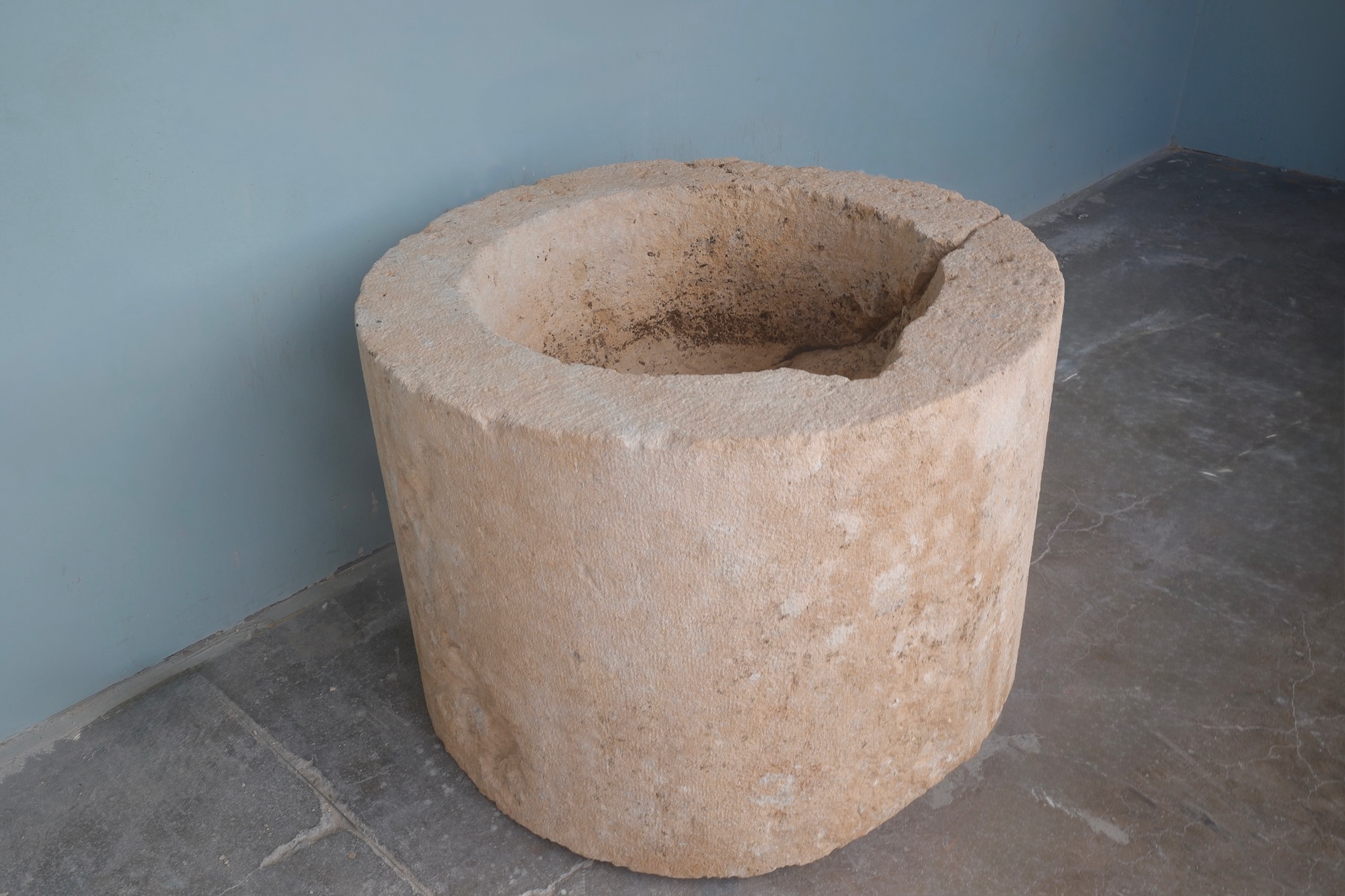 Antique Bac from the Bourgogne region of France - image 3