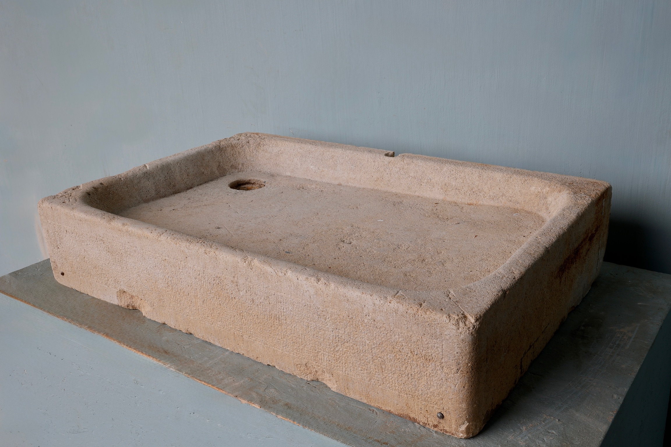 18th c Evier from a Maison de Ville in Lemans, France - image 3