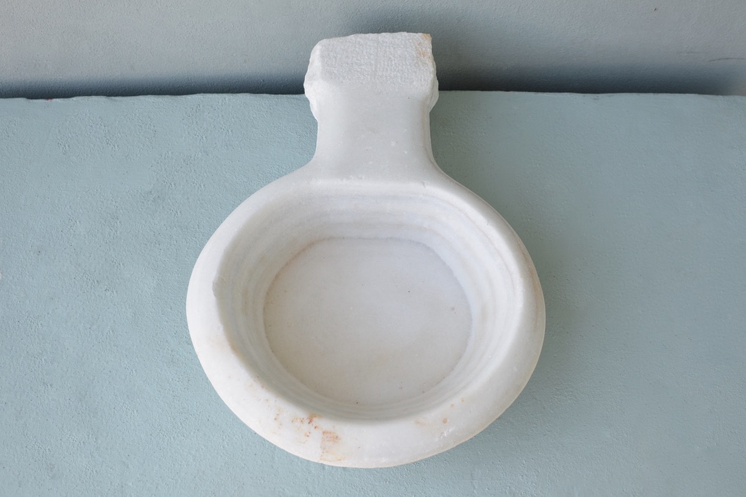 19th c. Spanish Marble Sink - image 3