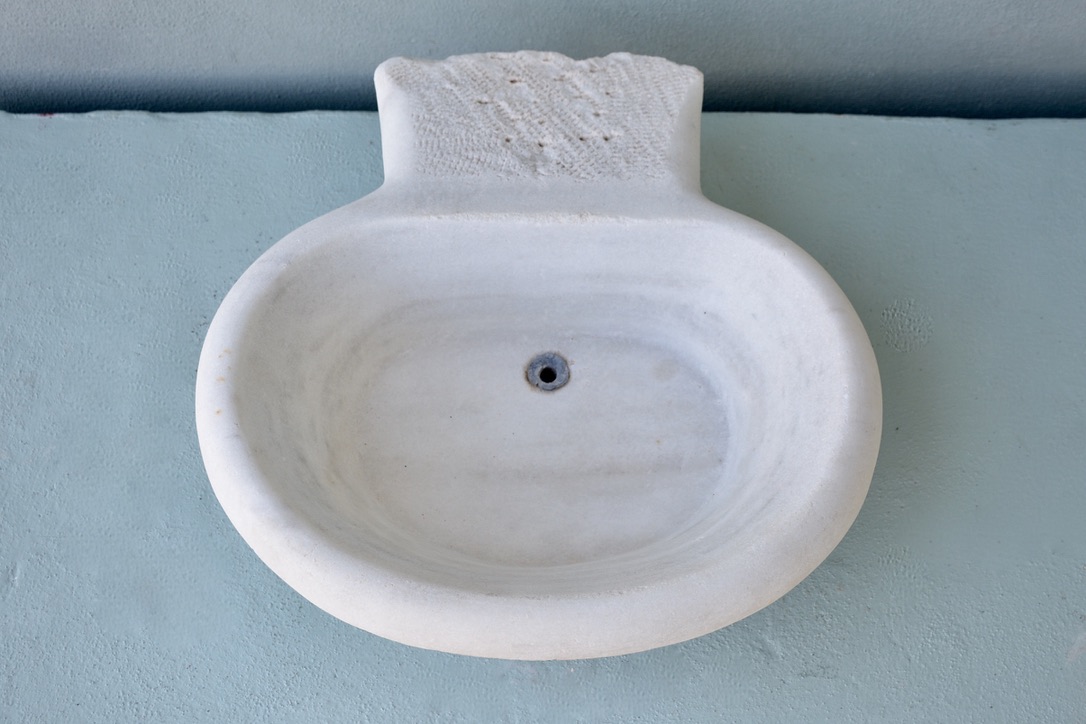 19th c. Spanish Marble Sink - image 3