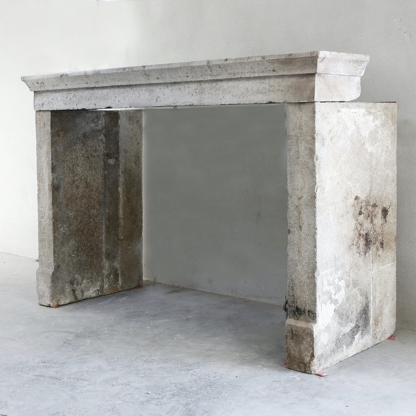 Early 19th c. Stone Cheminée from a Maison de Ville in Lille, France - image 2