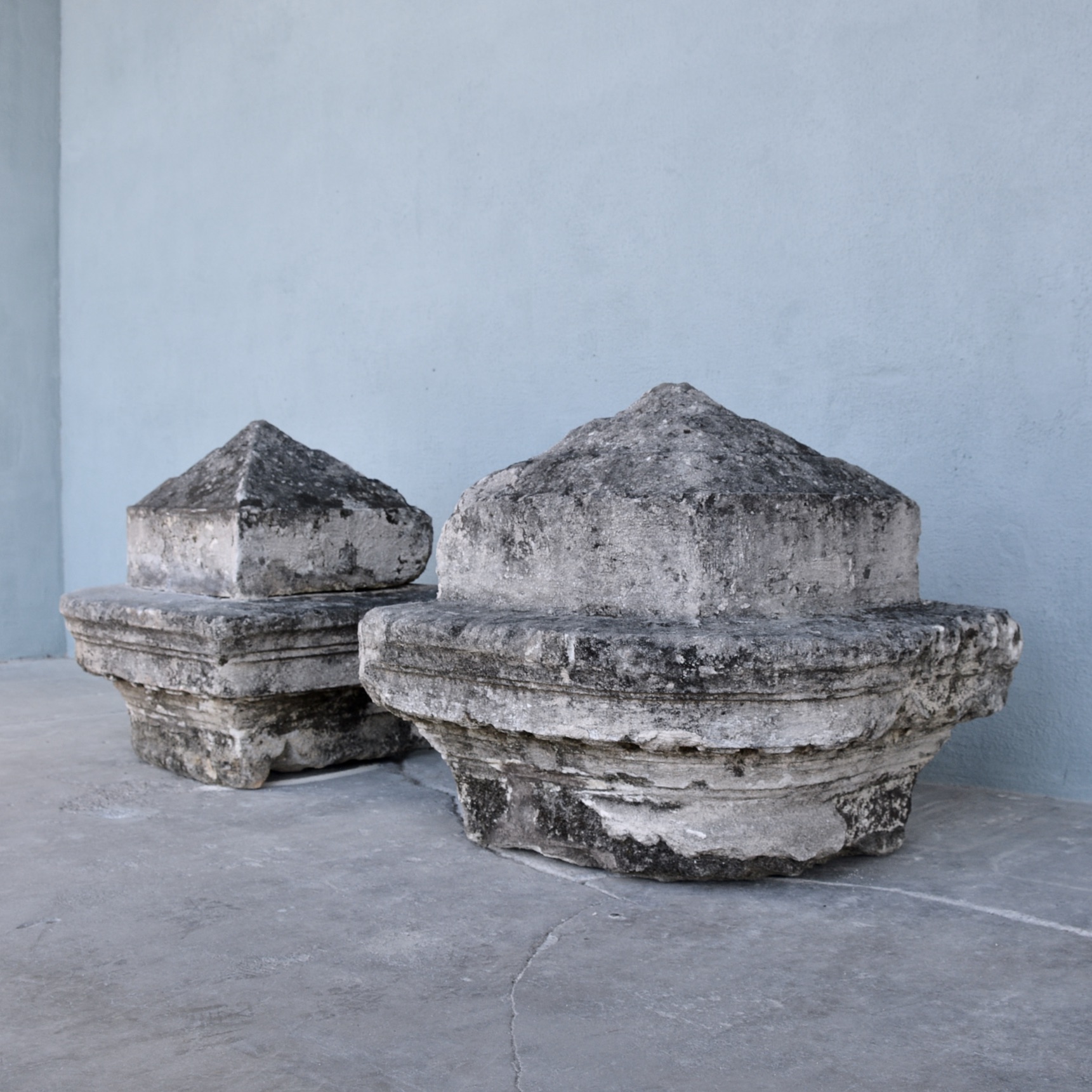 Pair 18th c. Column Toppers from a Property outside of the village of Apt, France - image 2