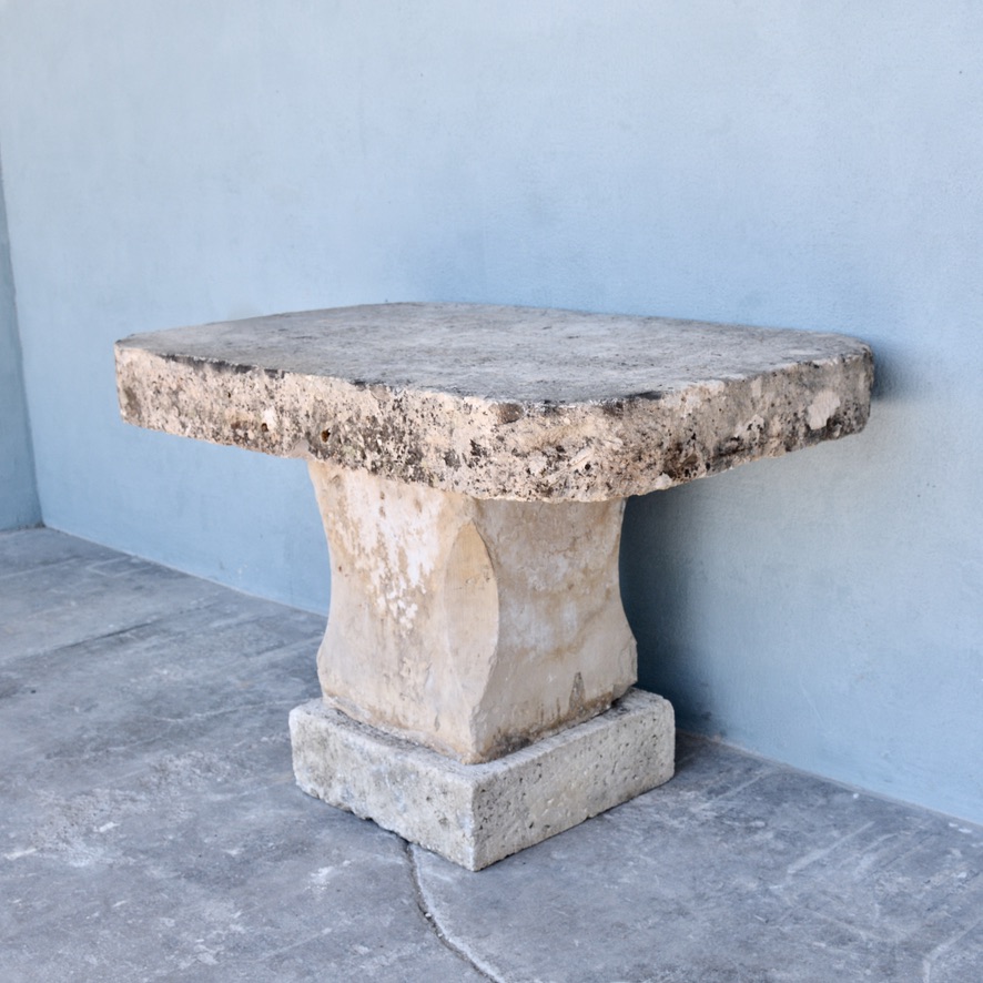 18th c. Stone Table from a Vineyard Property in Saint-Etienne, France - image 2