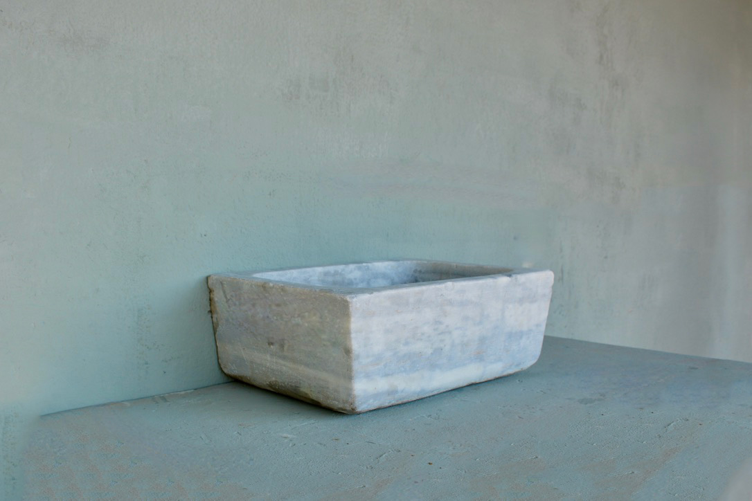 Reclaimed White Marble Sink