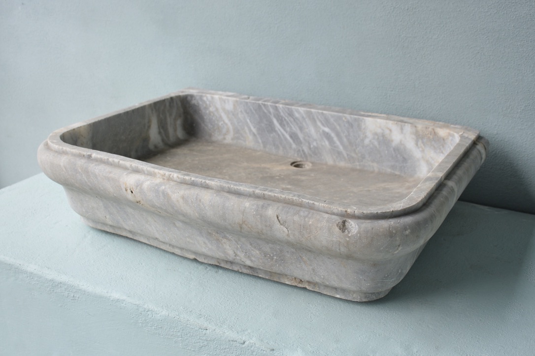 Marble Sink from a Property in the Piemont Region of Italy, circa 1700 - image 4