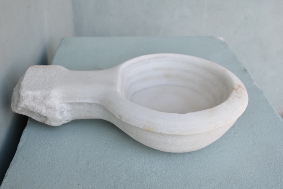 19th c. Spanish Marble Sink - image 5