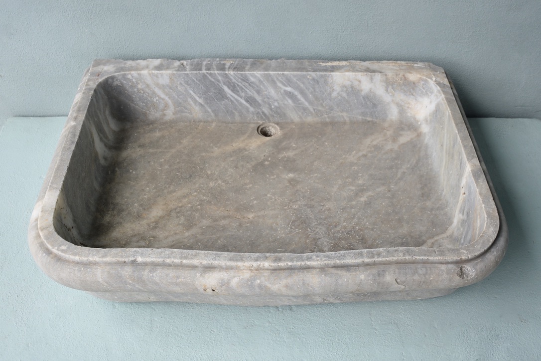 Marble Sink from a Property in the Piemont Region of Italy, circa 1700 - image 3