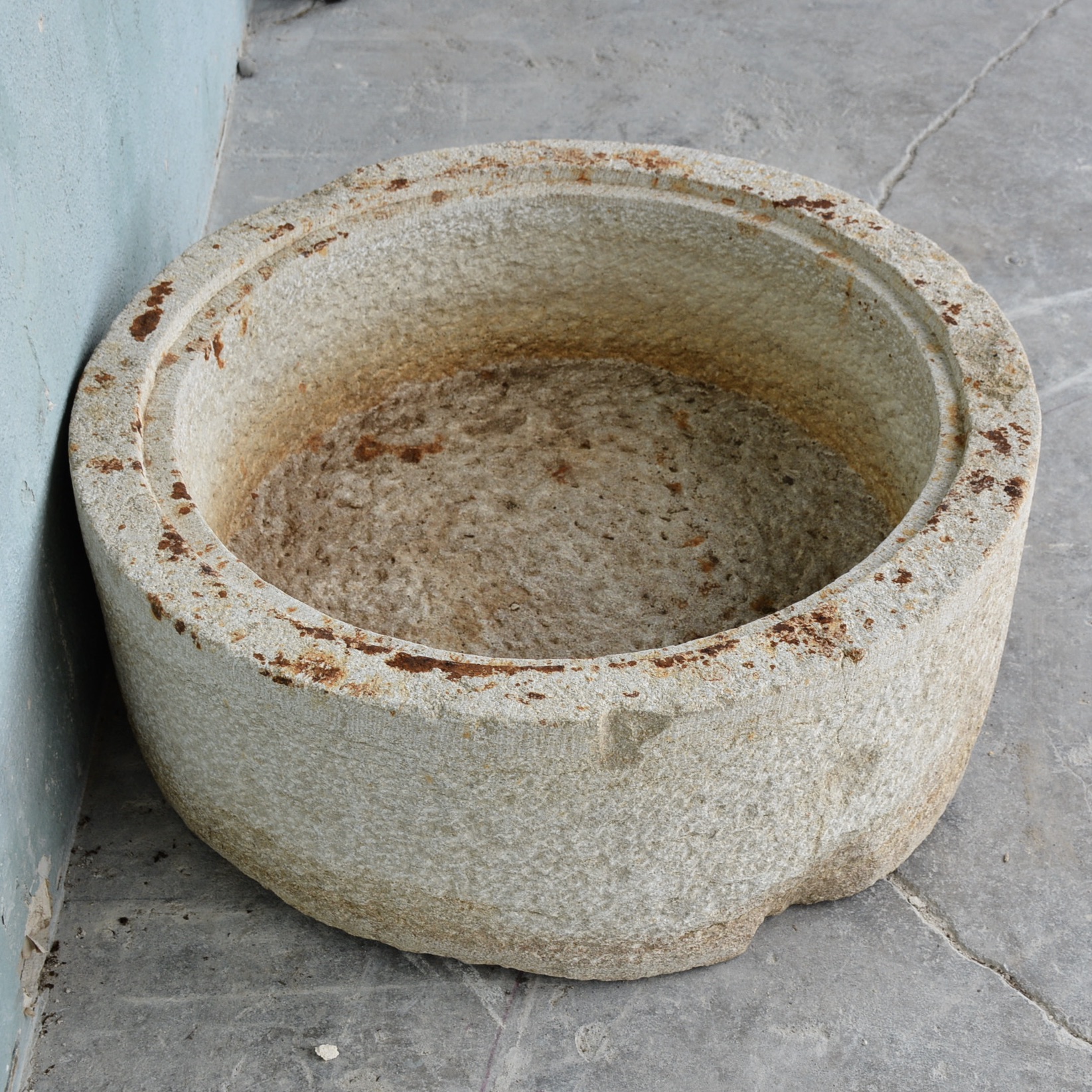 Antique Round Auge - image 5