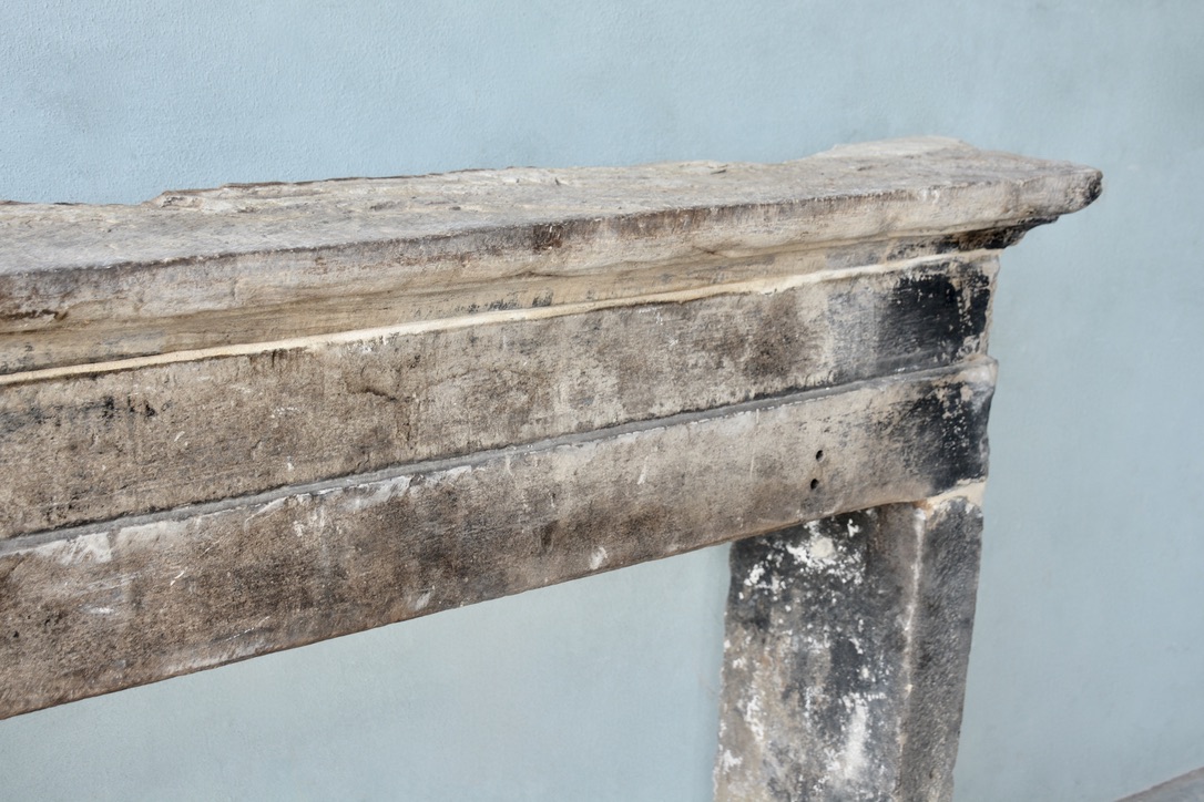 17th c Tuscan Camino From a Village House in Arezzo - image 3