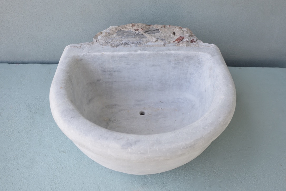 18th c. Italian Baptismal Font