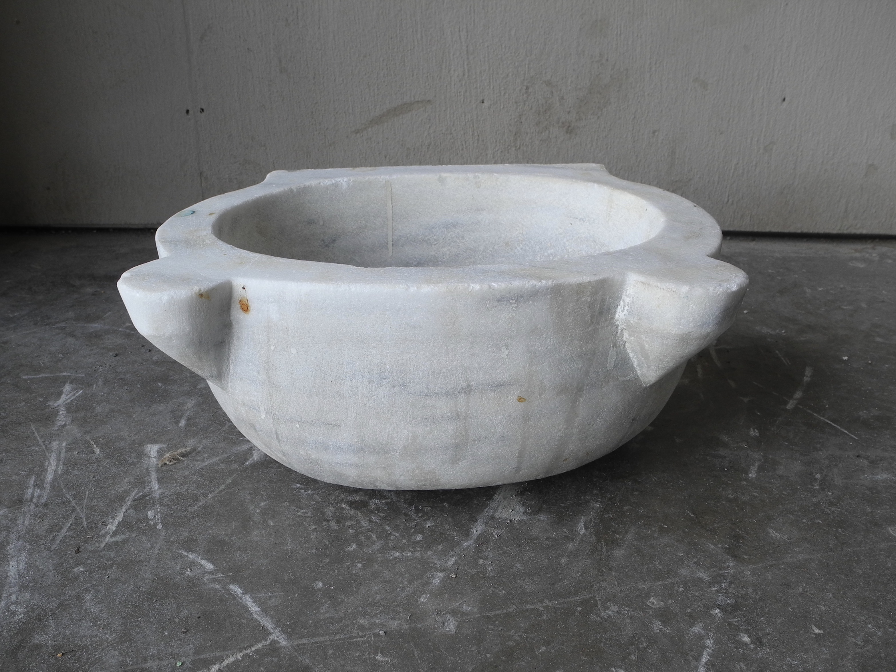 Reclaimed White Marble Sink