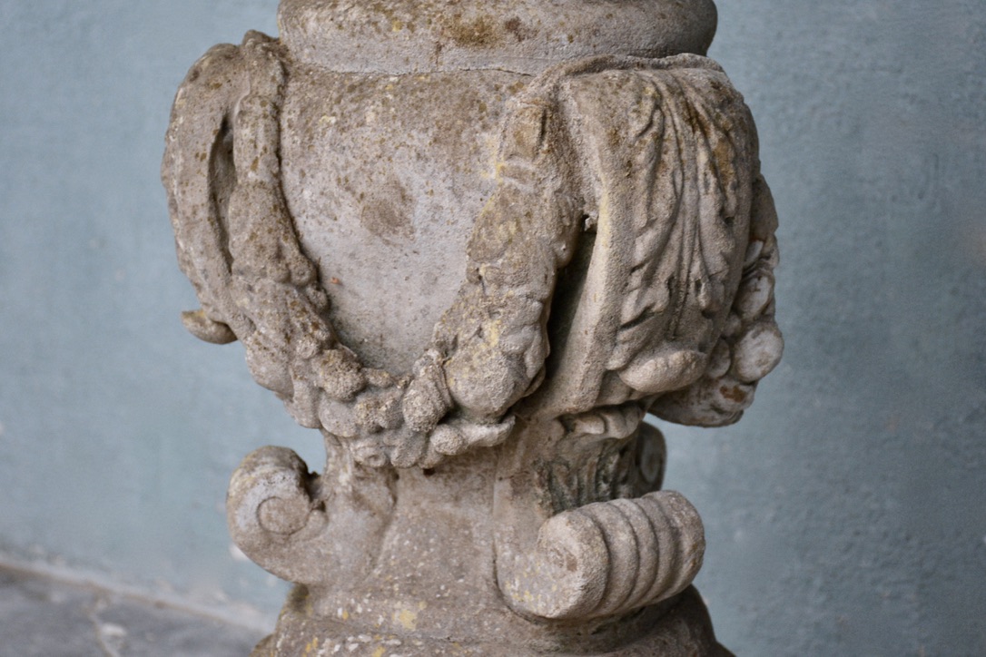 English Sundial of Cast Stone, Circa 1900 - image 3