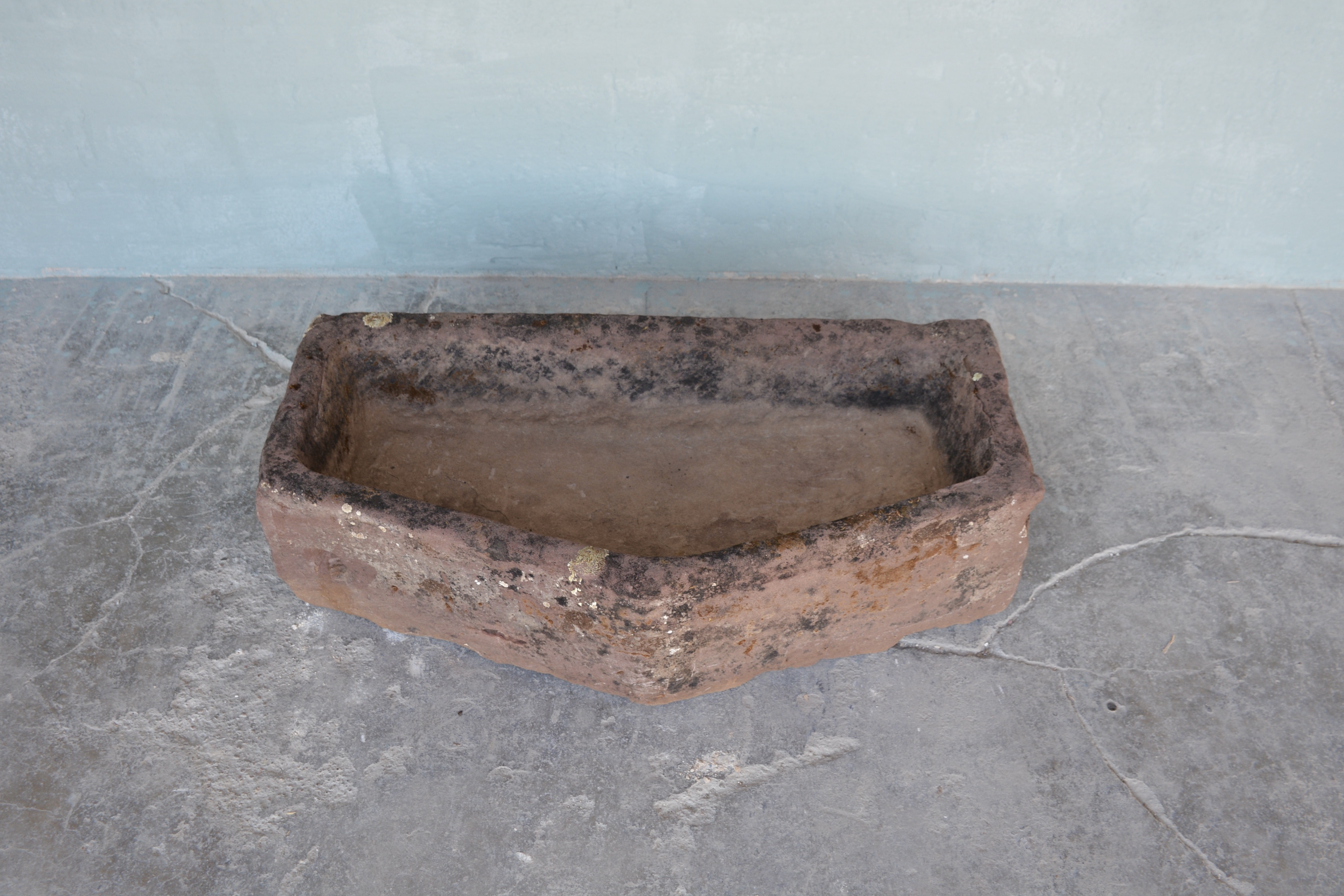 18th c. Stone Evier From An Atelier In The Lorraine Region Of France - image 2