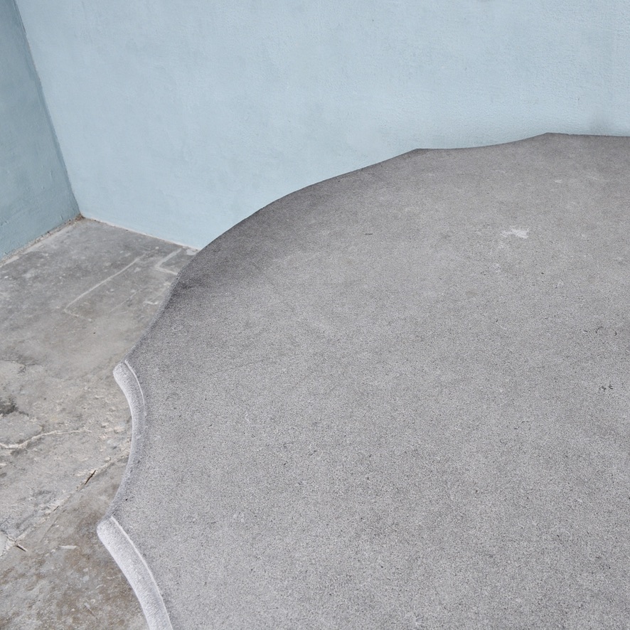 Bastide Collection | Belgian Blue Stone Table | Circular Style 2 - image 4