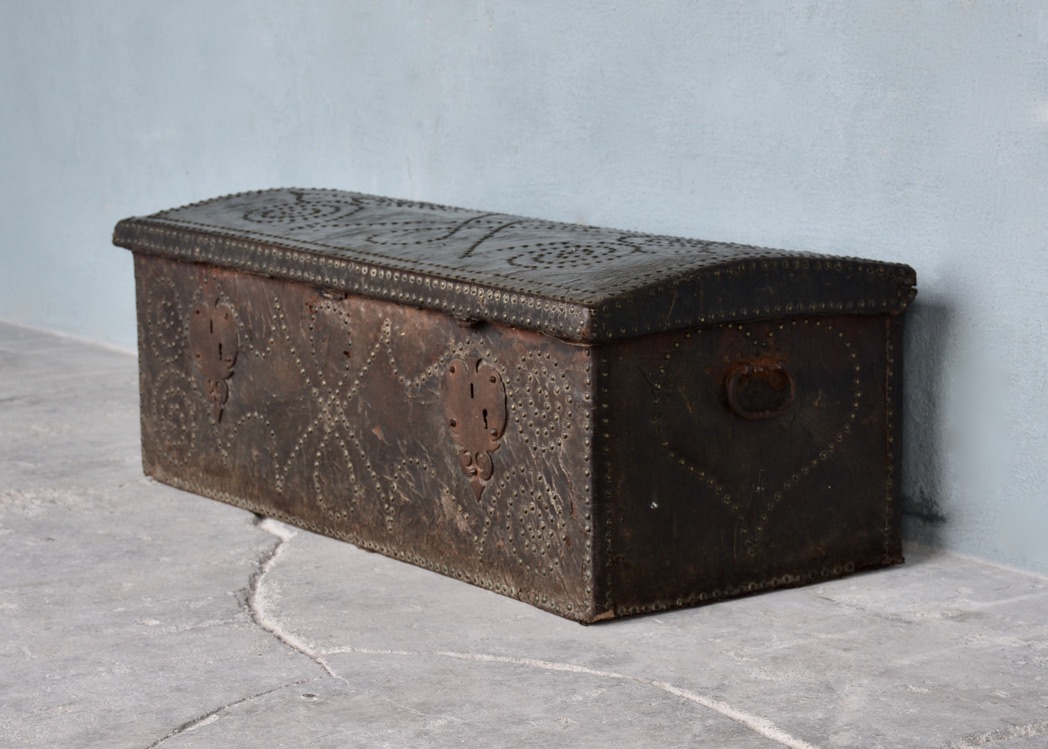 Reclaimed Chest - image 2