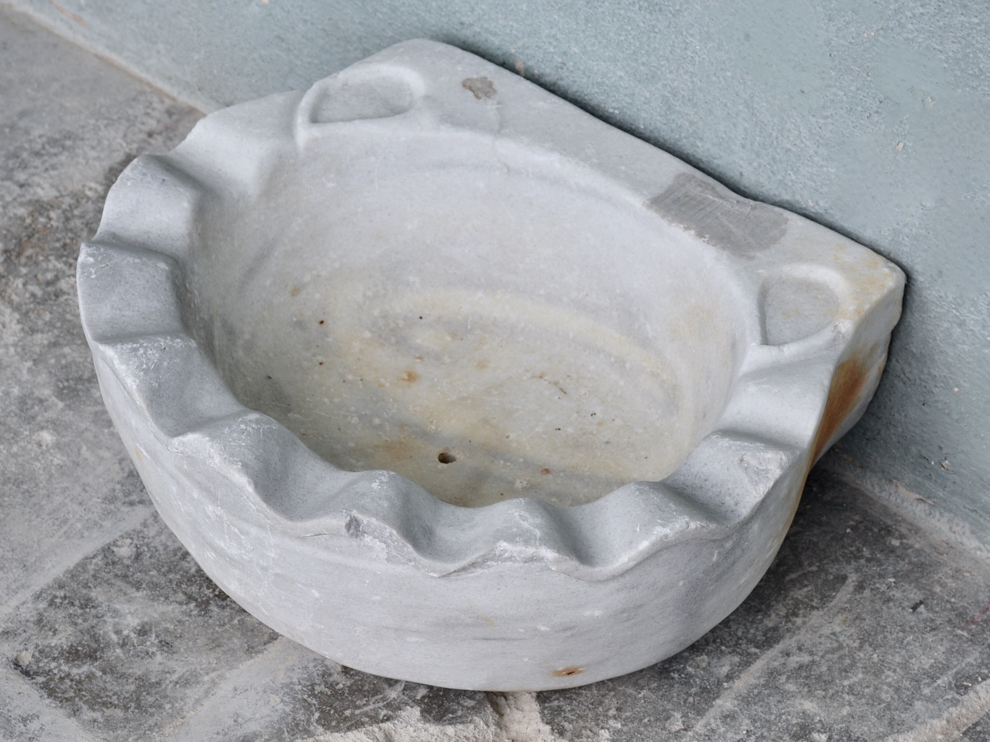 Antique White Marble Sink - image 2