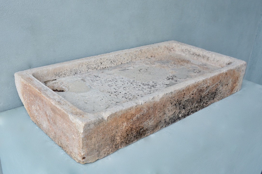 19th c. Evier from a village house in St. Etienne, France - image 2