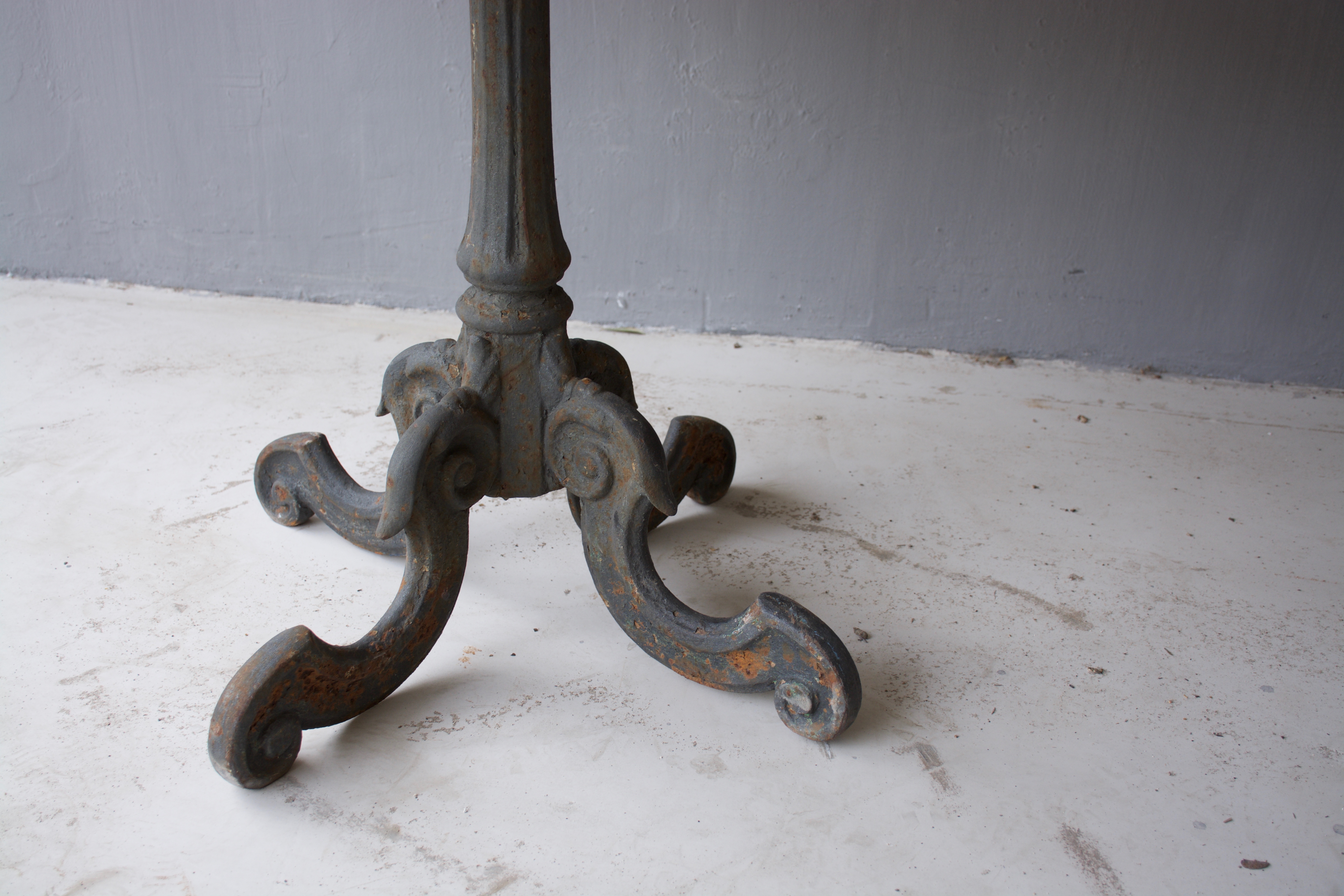 19th c. French Garden Table - image 3