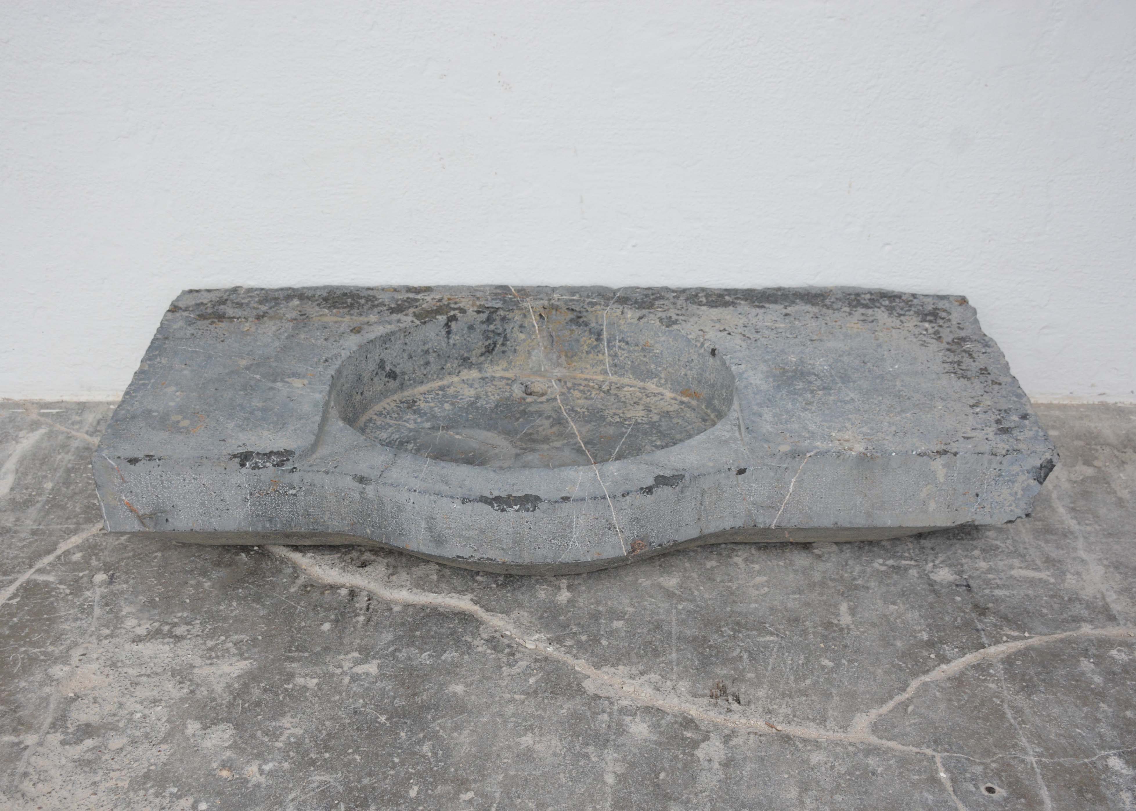 Reclaimed Limestone Sink From a Winehouse in Narbonne