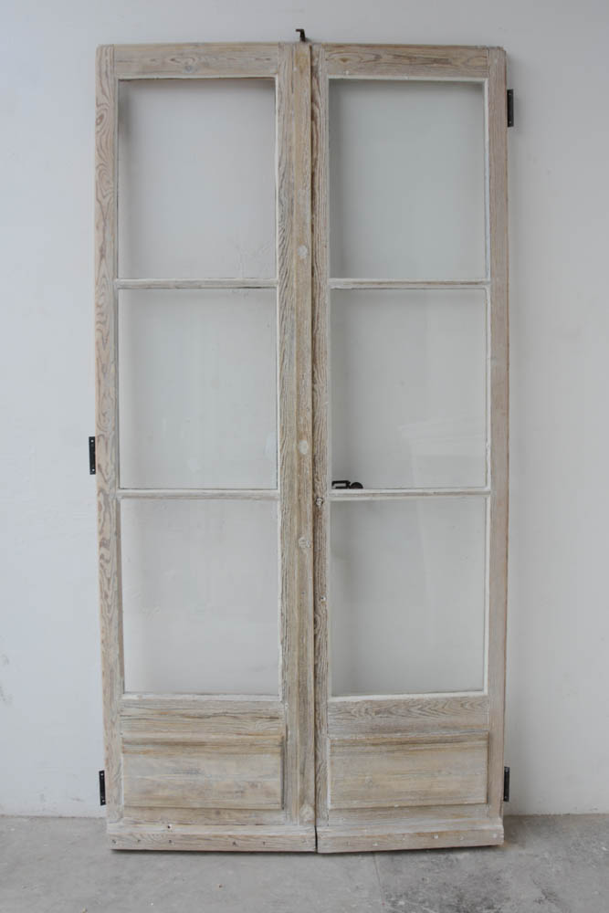 Pair of 18th c French Doors from a Maison de Ville in Cotignac, a village near St. Tropez, France - image 3