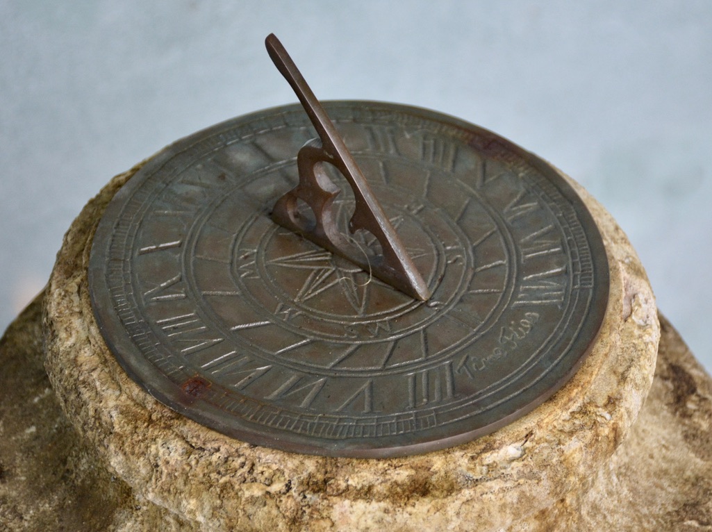 English Sundial of Cast Stone, Circa 1900 - image 2