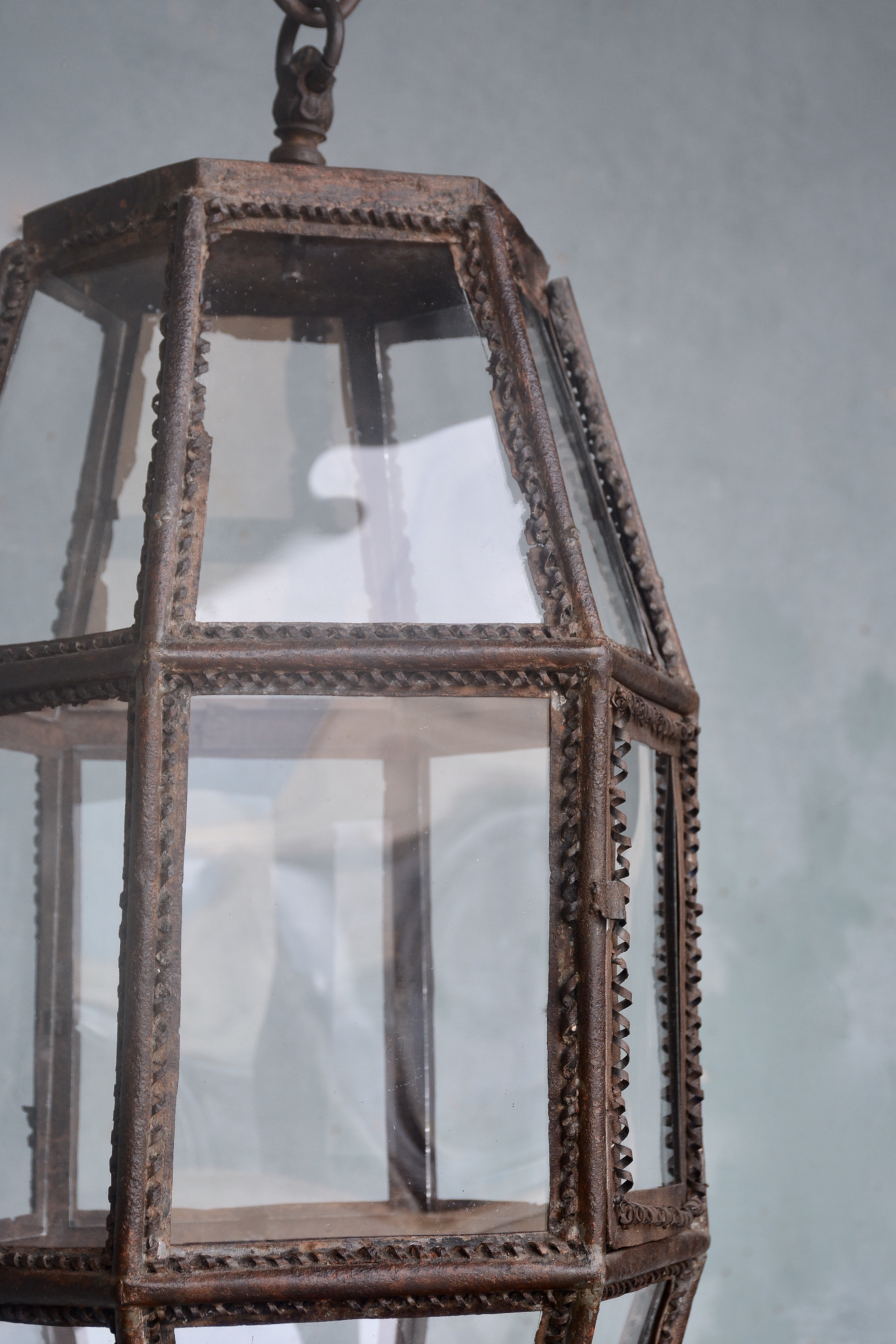 18th c. Italian Lantern - image 4