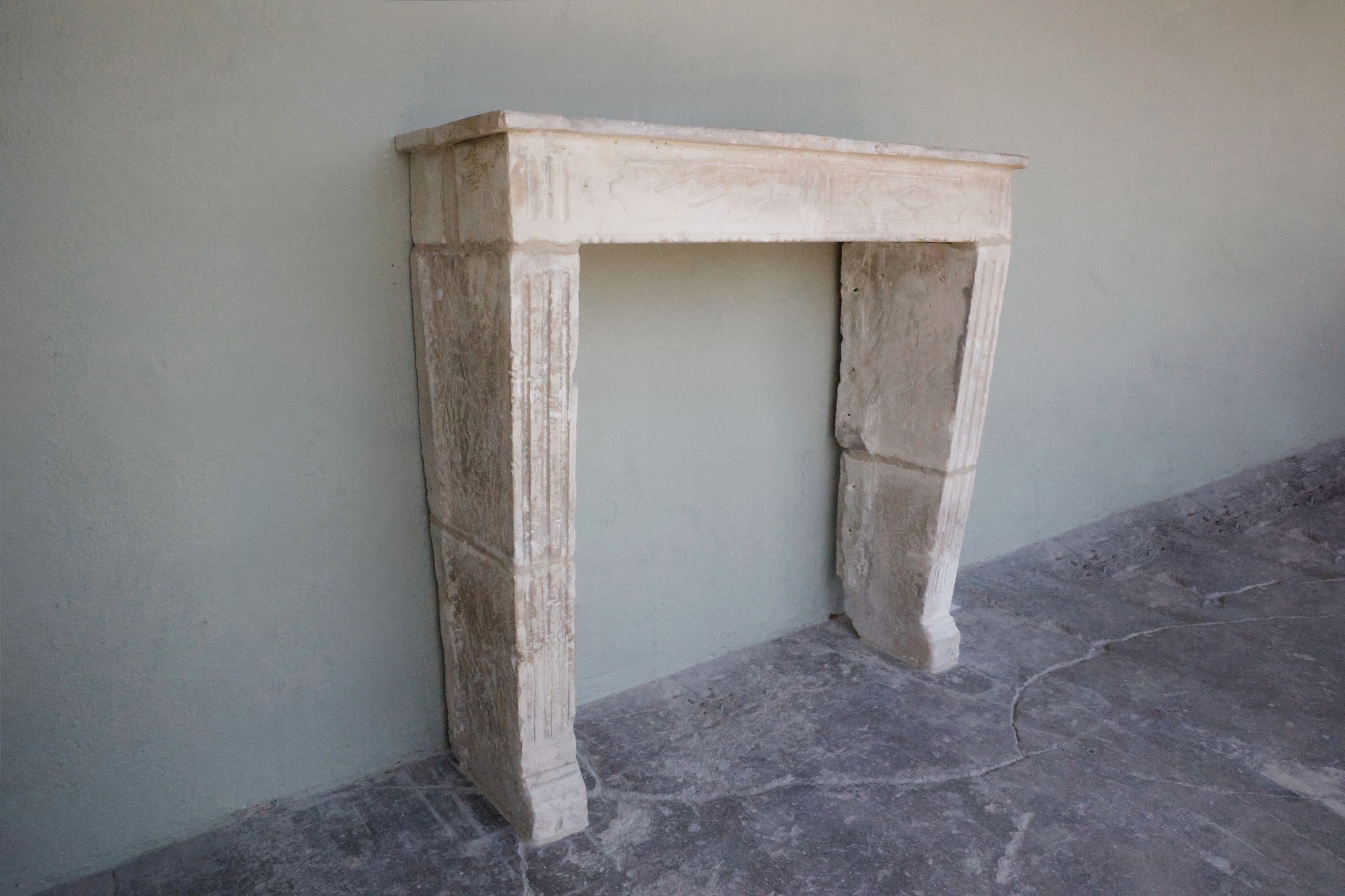 18th c. Cheminee from the Bourgogne Region of France - image 3