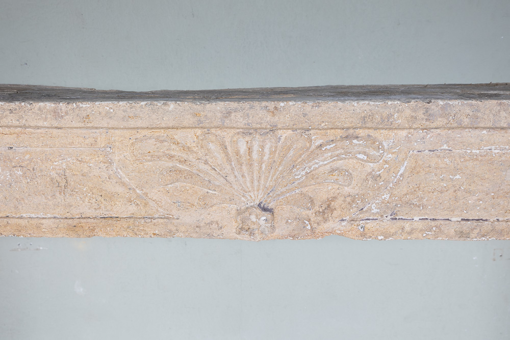 18th c Cheminee from a Maison de Ville in Lyon, France - image 2