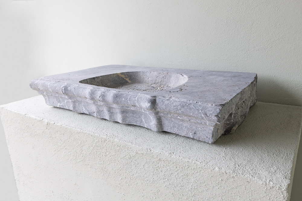 Late 18th c Marble Sink from Florence, Italy - image 4