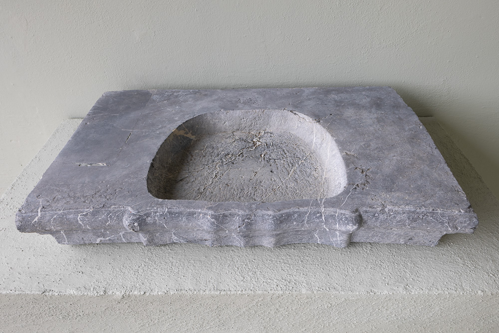Late 18th c Marble Sink from Florence, Italy - image 2