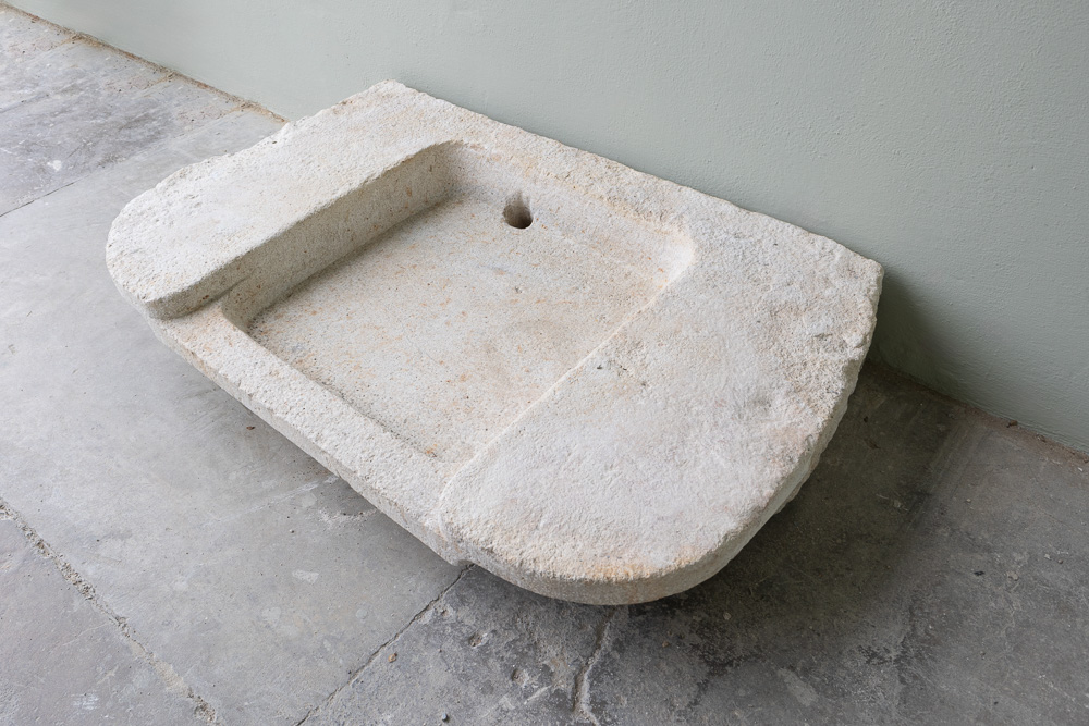 17th c. Evier from a Village House in Pezenas, France - image 3