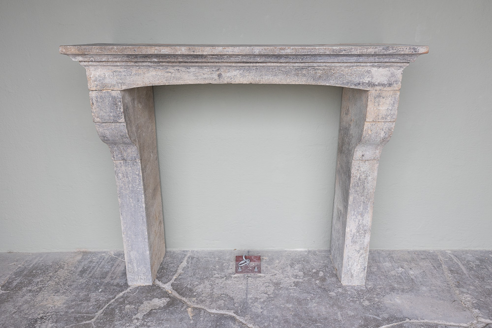 18th c. Cheminee from a Maison de Ville in Nancy, France